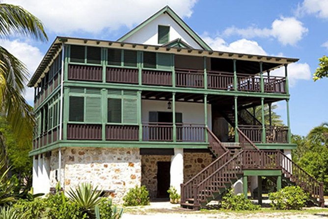 Cayman Crystal Caves & Pedro St James Castle or Botanical Garden - Why This Half-Day Tour Makes Sense