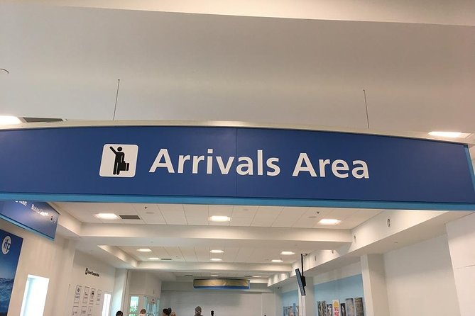 Grand Cayman Shared Airport Transfer - Meeting your driver at Owen Roberts International Airport