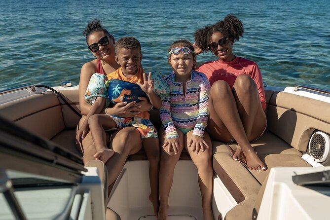 Private Bioluminescent Bay Tour - Meeting the boat at Cayman Islands Yacht Club