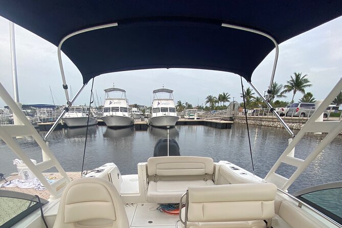 Private boat charter in Grand Cayman - Starfish Point for a gentler break
