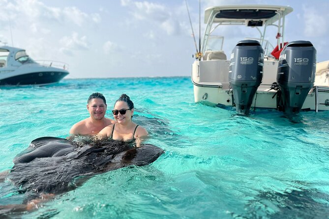Private Charter 28ft Grady White. Stingrays, Snorkeling, Starfish - How to use four hours well