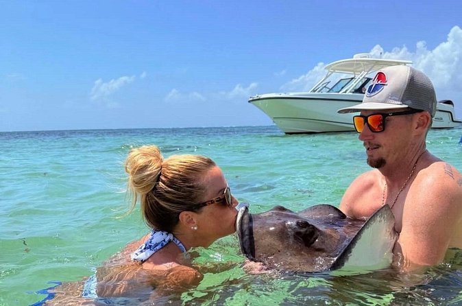 Private Charter for Stingray city - Is $600 a Good Price for Six People?