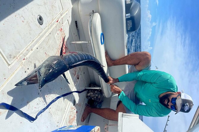 Private Deep Sea Fishing Experience in Grand Cayman - Captain Dylan’s Role on a Five-Hour Charter