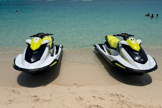 Private Jet-ski Rentals - Meeting the jet skis at your hotel or condo