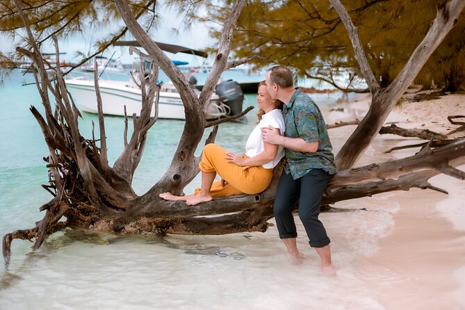 Private Vacation Photoshoot with Photographer in Grand Caymen - The strongest sign of personal service