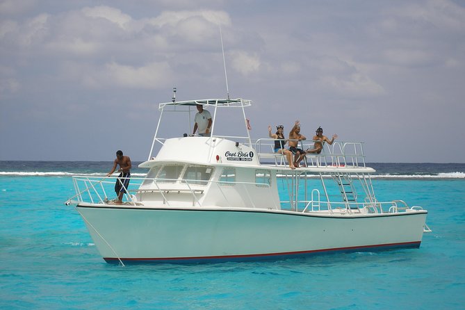 Starfish Point, Stingray City-Sandbar & Coral Gardens - Stingray City: the most memorable stop