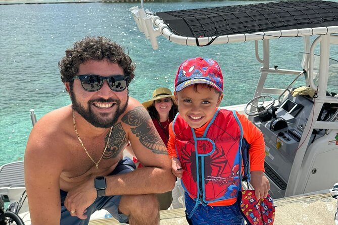 Stingray City and Snorkeling Private Charter - A captain who adjusts the morning