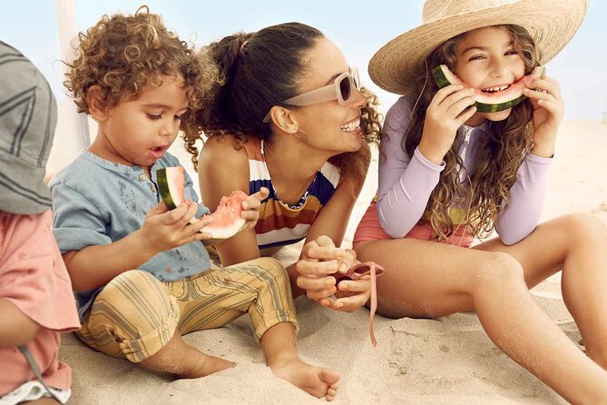 Stingray City, Coral Gardens & Frankie's Local Lunch & Juice - Key points to know before booking