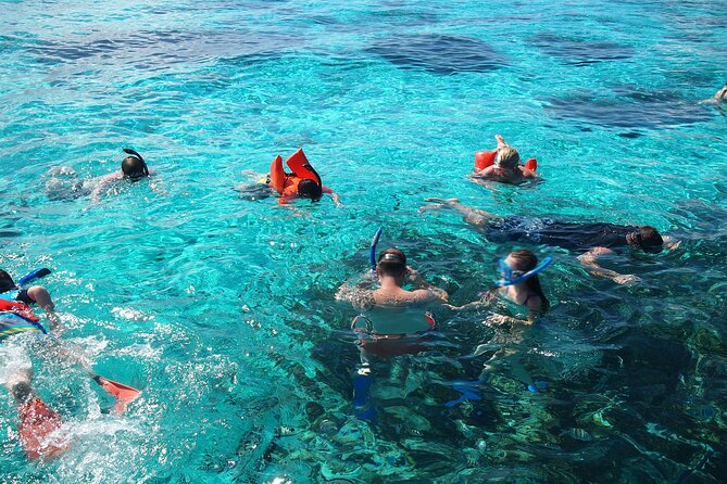 Stingray City Private Charters - What the Four-Hour Charter Is Really Like