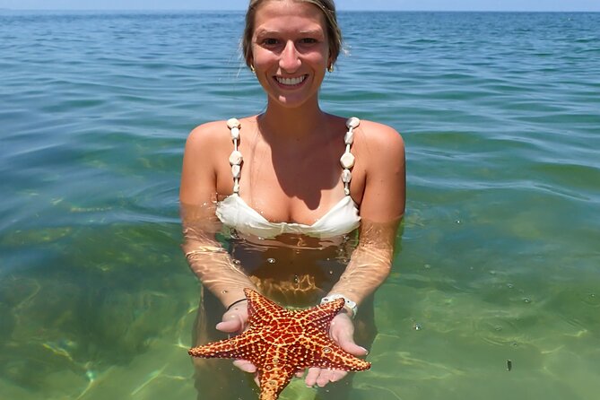 Stingrays and Starfish Point Tour - The captains and the family feel