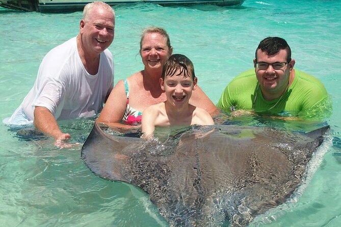 Stingrays and Starfish Point Tour - Who should book this outing